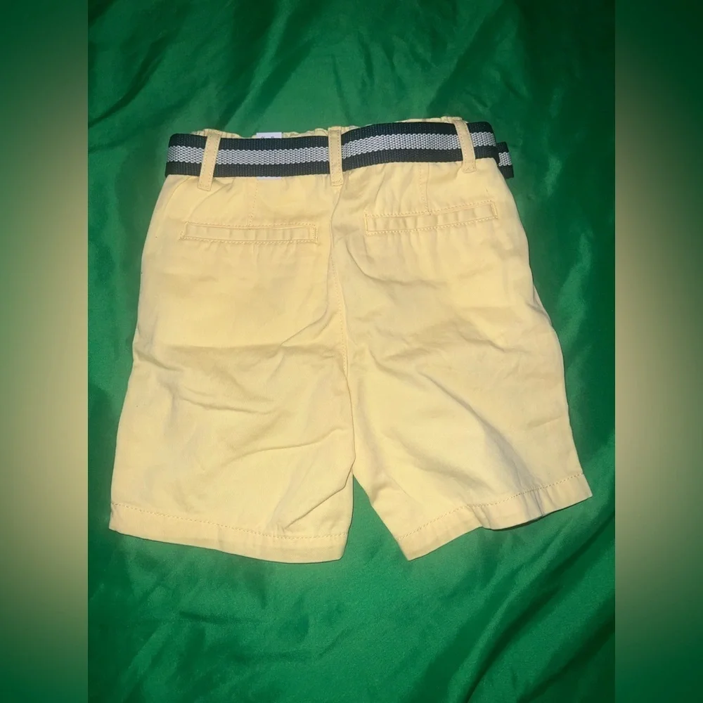 New The Children's Place Yellow Flat Front Shorts with Belt size 4T